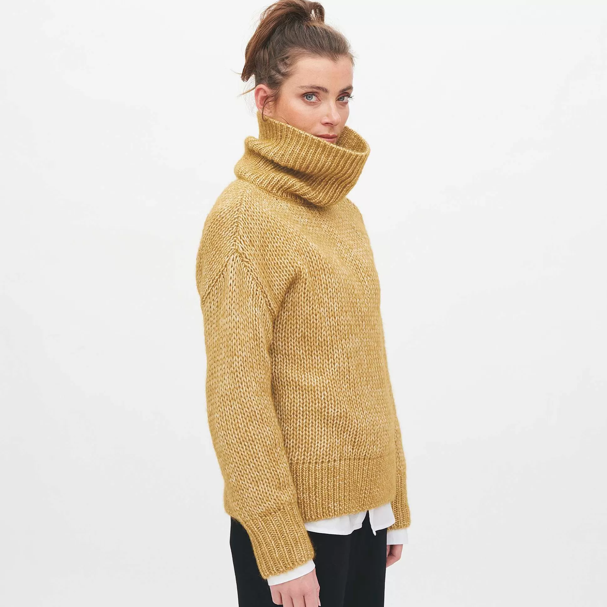 LIVING CRAFTS Nava - Pullover Curry Best Sale